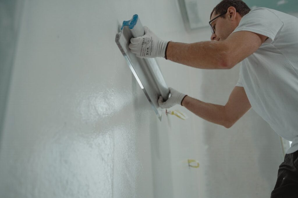 Wall rendering tools and materials you’ll need